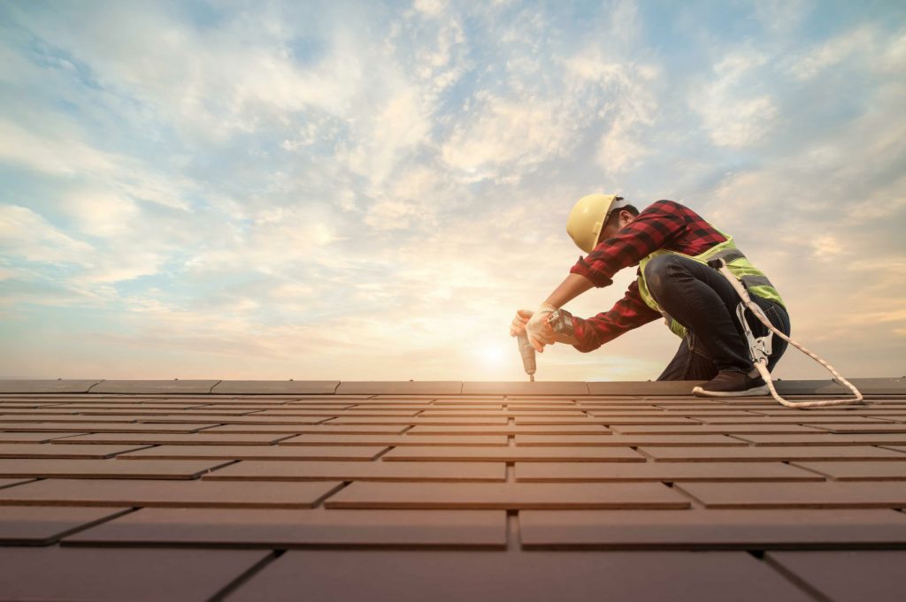 Can You Install a Flat Roof Yourself? Insights from a Los Angeles Roofer